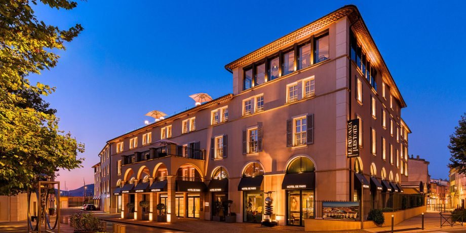 hotel-de-paris-saint-tropez-facade-2